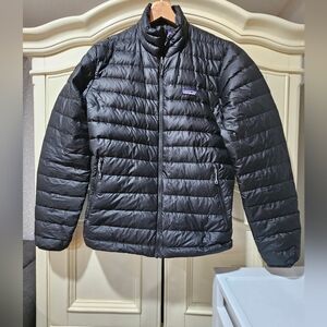 Patagonia Men's Black Puffer Jacket/Sweater Worn Wear Sustainable 90% Down